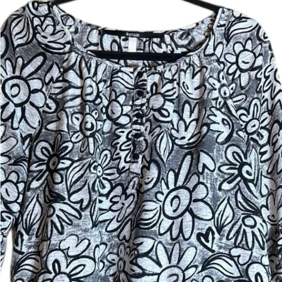 Kensie Black and White Floral Blouse Size Medium 📦 - Picture 5 of 7